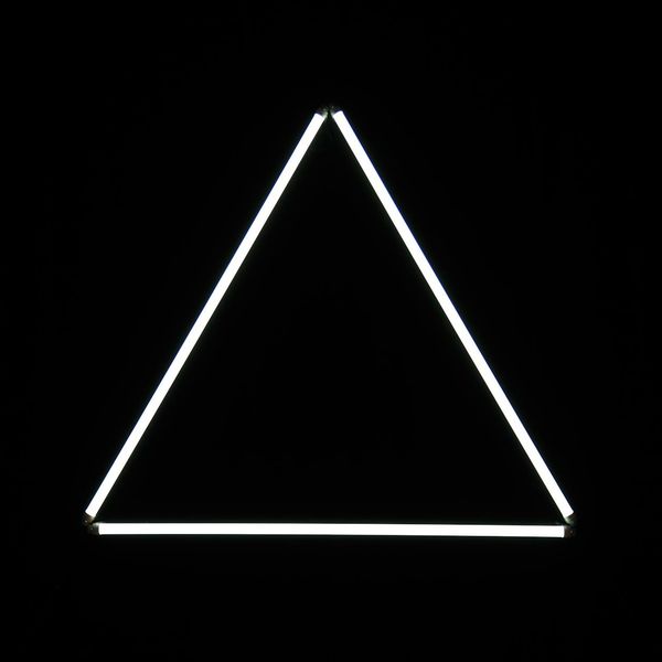 Abstract image representing clarity and focus with glowing lines.